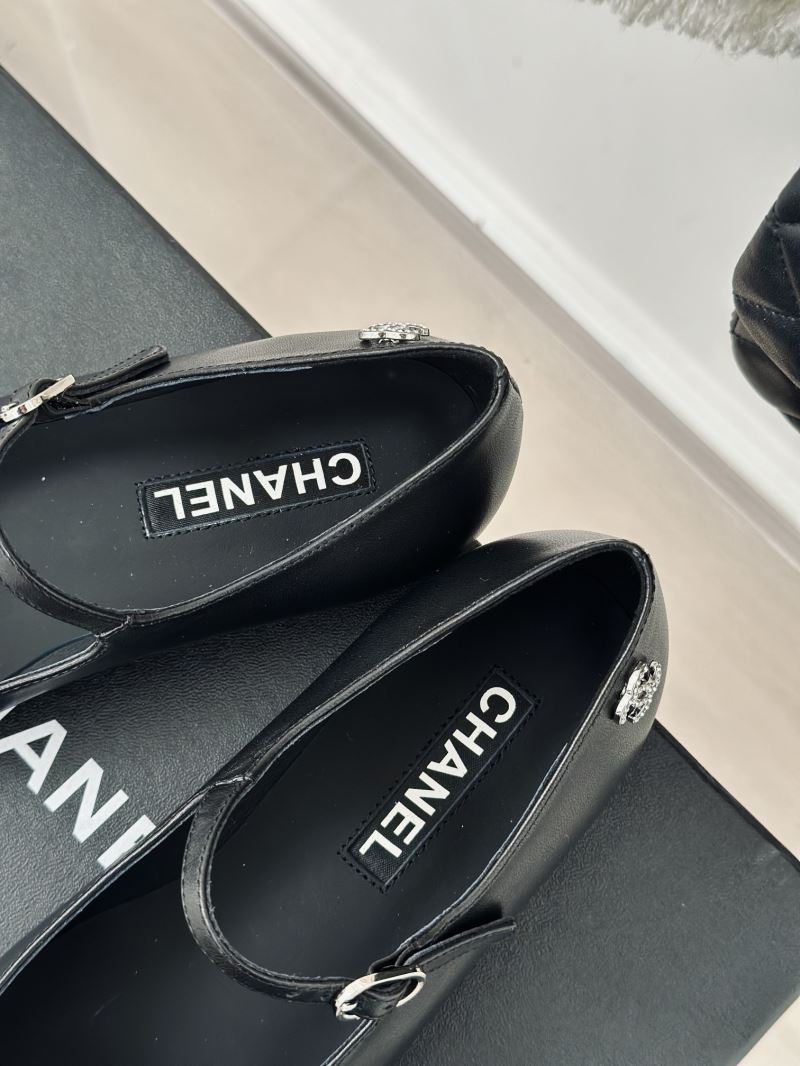 Chanel Low Shoes